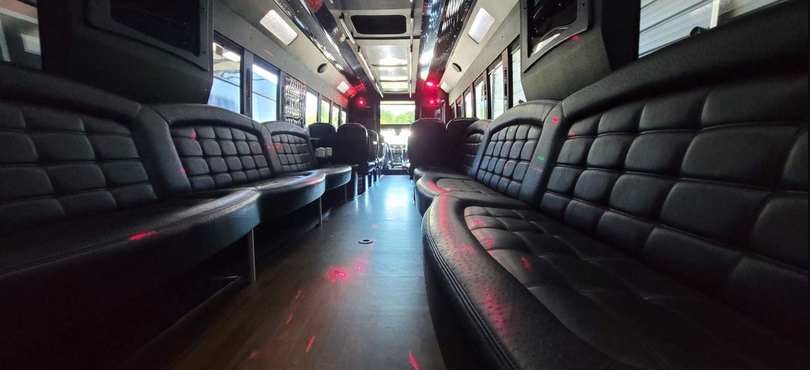 Large Party Bus Portland - JMI Limo Rentals Large Party Bus Portland - JMI Limo Rentals