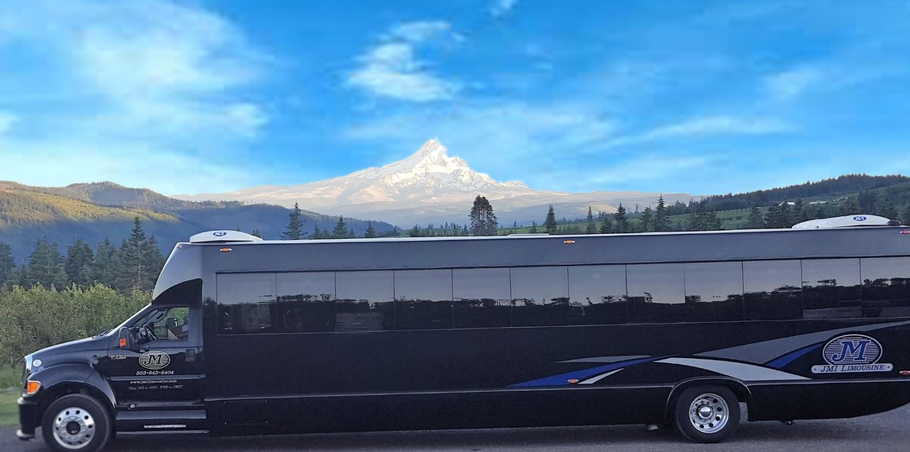 Party Bus Service Portland Oregon - JMI Limousine Party Bus Service Portland Oregon - JMI Limousine