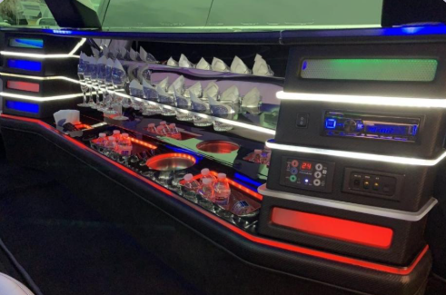 Beaverton-Zebra-Blue-Limo-Rental-Portland-JMI-Limousine-Service Beaverton-Zebra-Blue-Limo-Rental-Portland-JMI-Limousine-Service