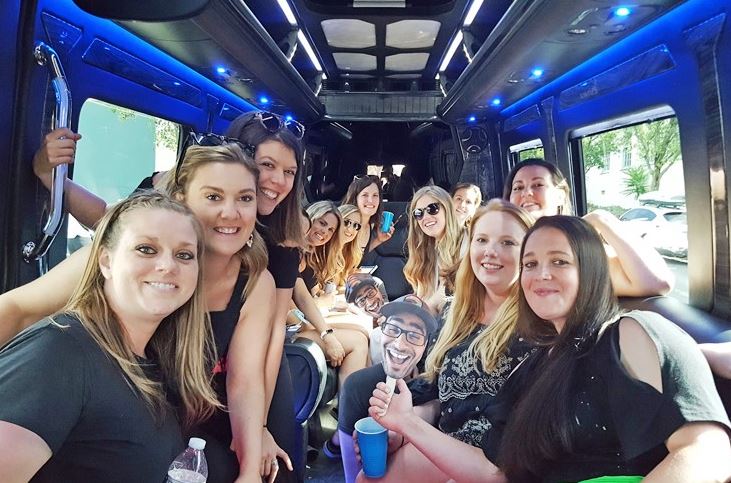 Birthday Party Limo Service in Portland Oregon - JMI Limousine