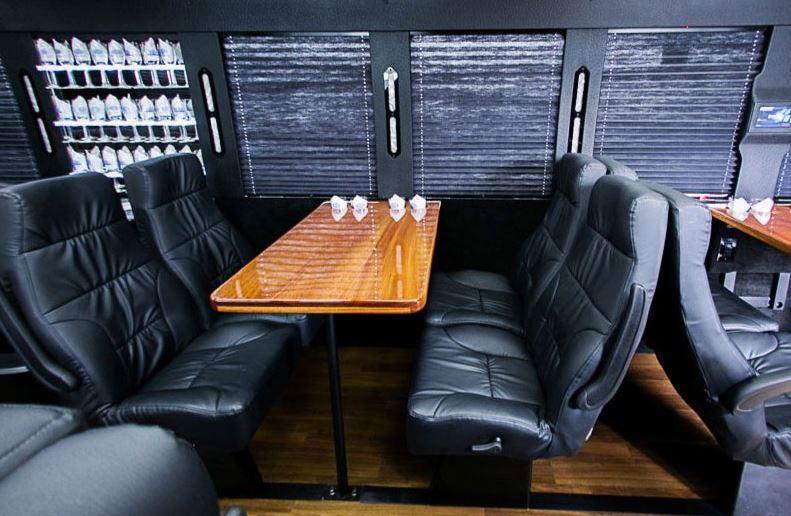 Executive Transportation Portland Oregon - JMI Limo Rentals Executive Transportation Portland Oregon - JMI Limo Rentals