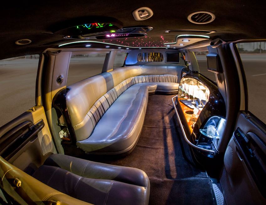 Ford SUV Limo Portland Oregon - JMI Limousine