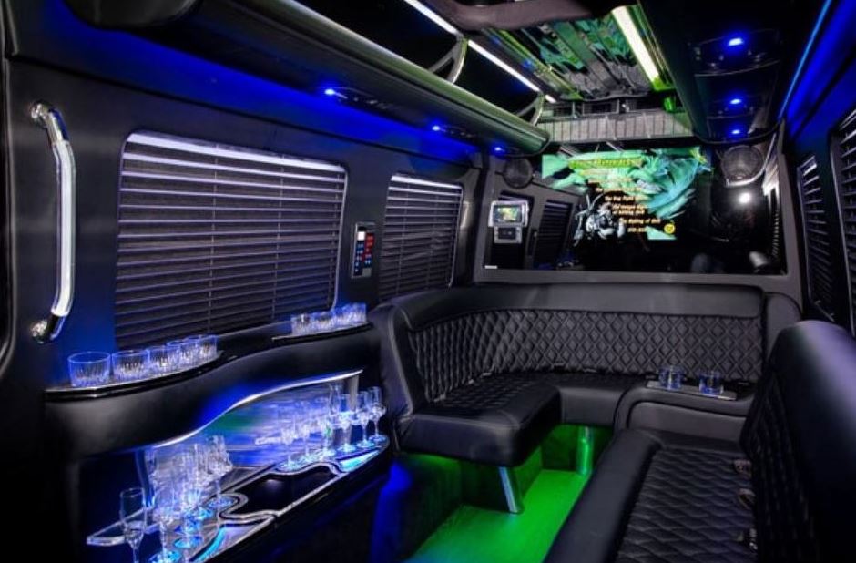 Party Van Rentals in Portland Near Me Now - JMI Limousine Service Party Van Rentals in Portland Near Me Now - JMI Limousine Service